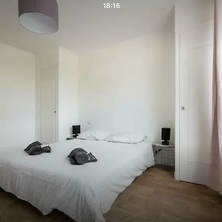 Apartment 17 Rue Jean Jaures